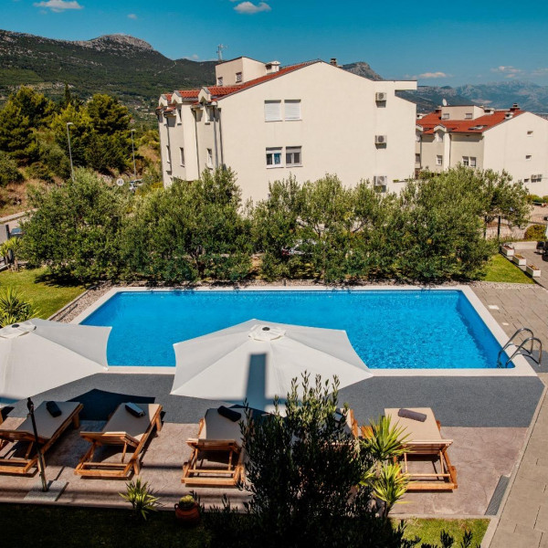 Villa Lukcy Me, Villa Lucky Me Ka&scaron;tel Novi